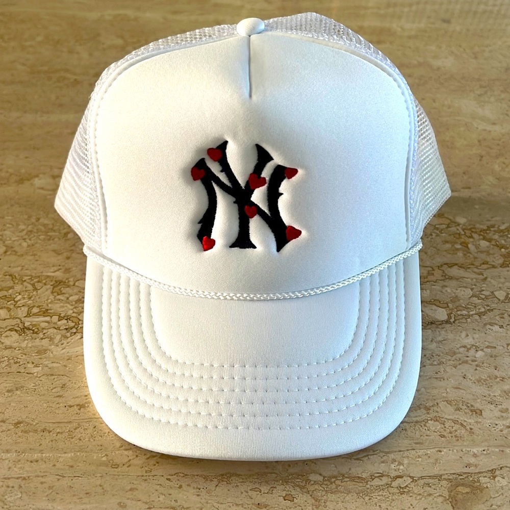 White New York Yankees Trucker Hat With Hearts